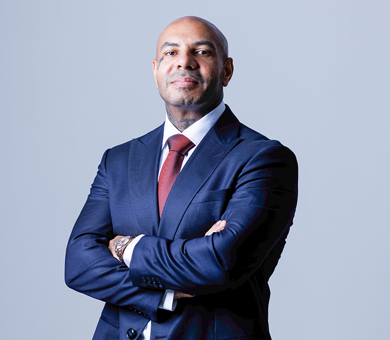 كريم مع الشباب