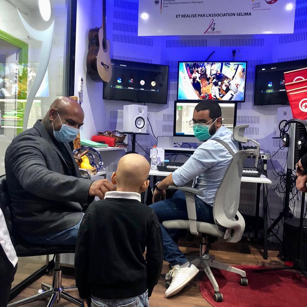 استوديو تسجيل