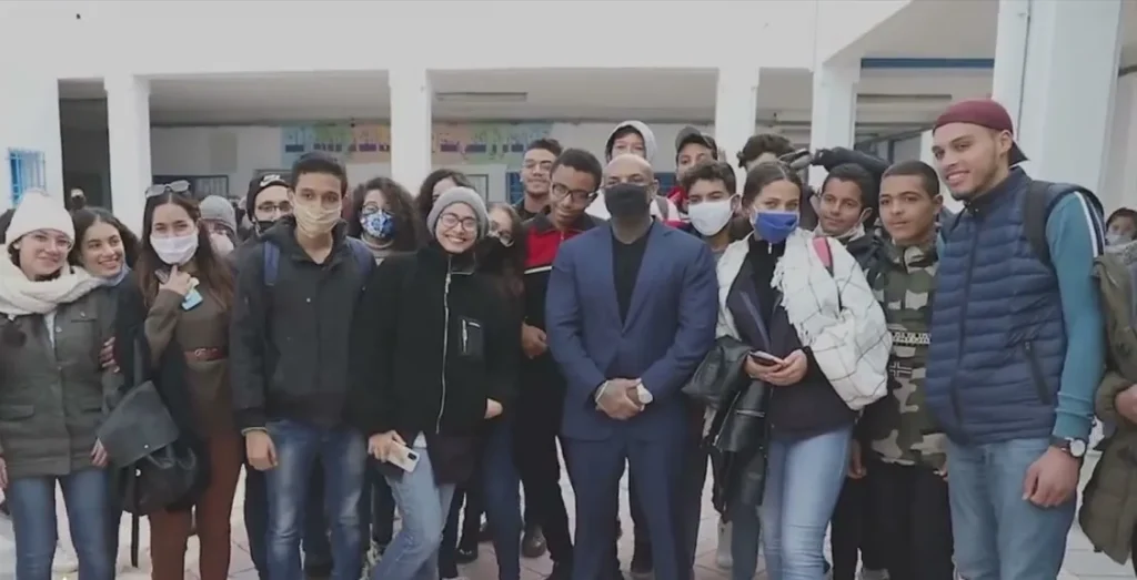 رواق مدرسي